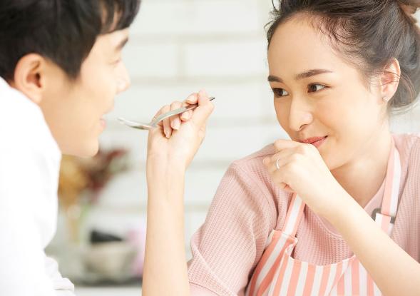 沉浸式经期护理,沉浸式体验女生的一天视频