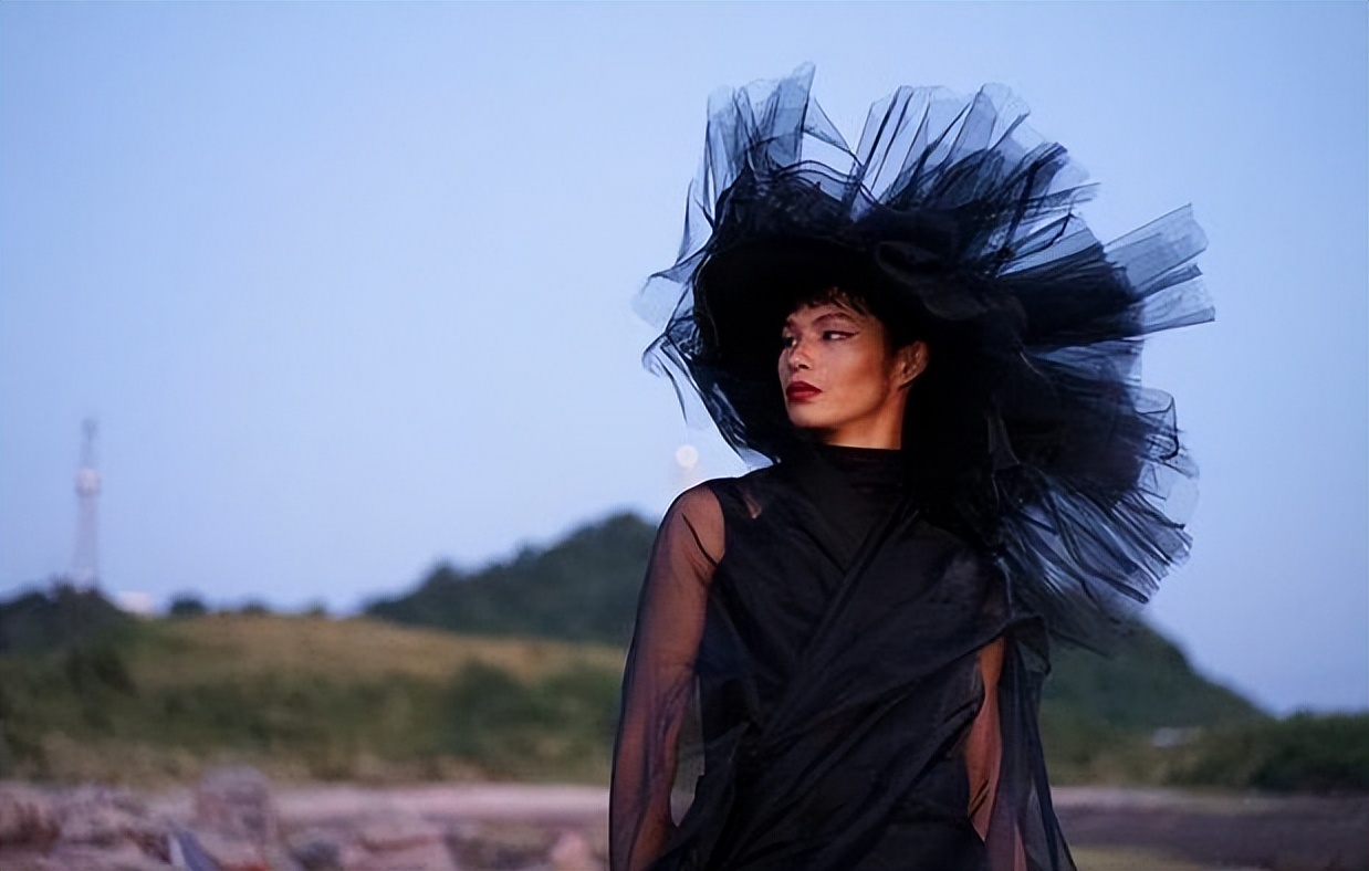 广西亿万富翁的网红完整视频,广西五大网红的逆袭人生