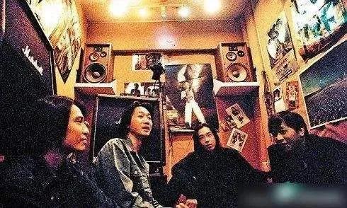 黄家驹年轻时海阔天空,黄家驹海阔天空三十年前