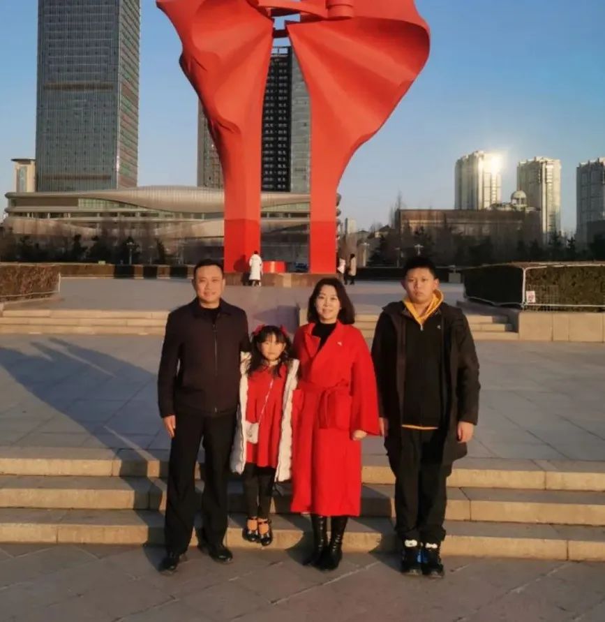 孩子对警察爸爸的留言,警察爸爸的留言父亲节