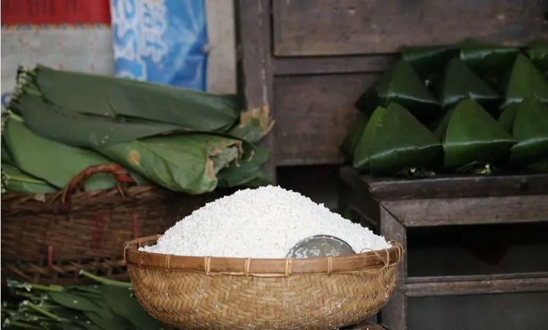 壮族三月三手工五色糯米饭,壮族三月三五色糯米饭如何制作