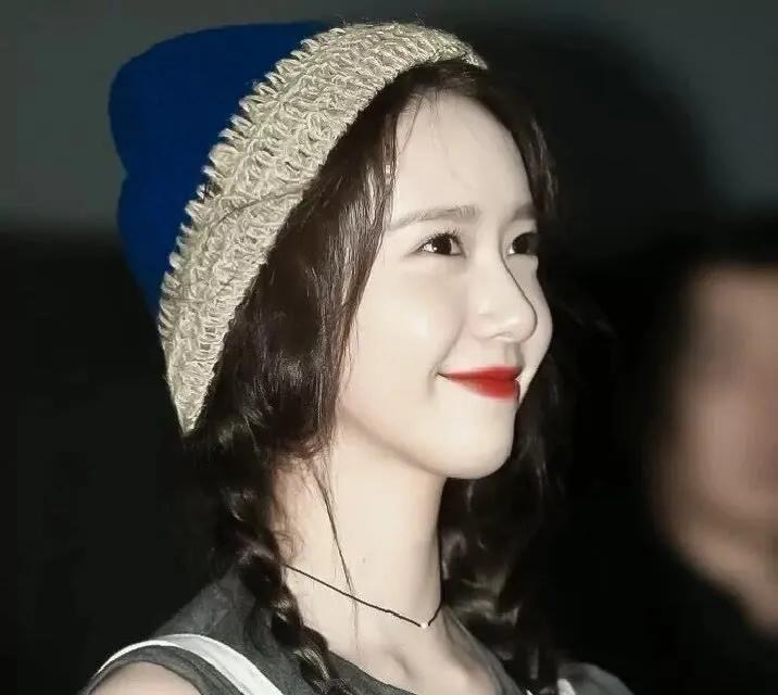 韩国女星林允儿电影,韩国女星林允儿动态壁纸