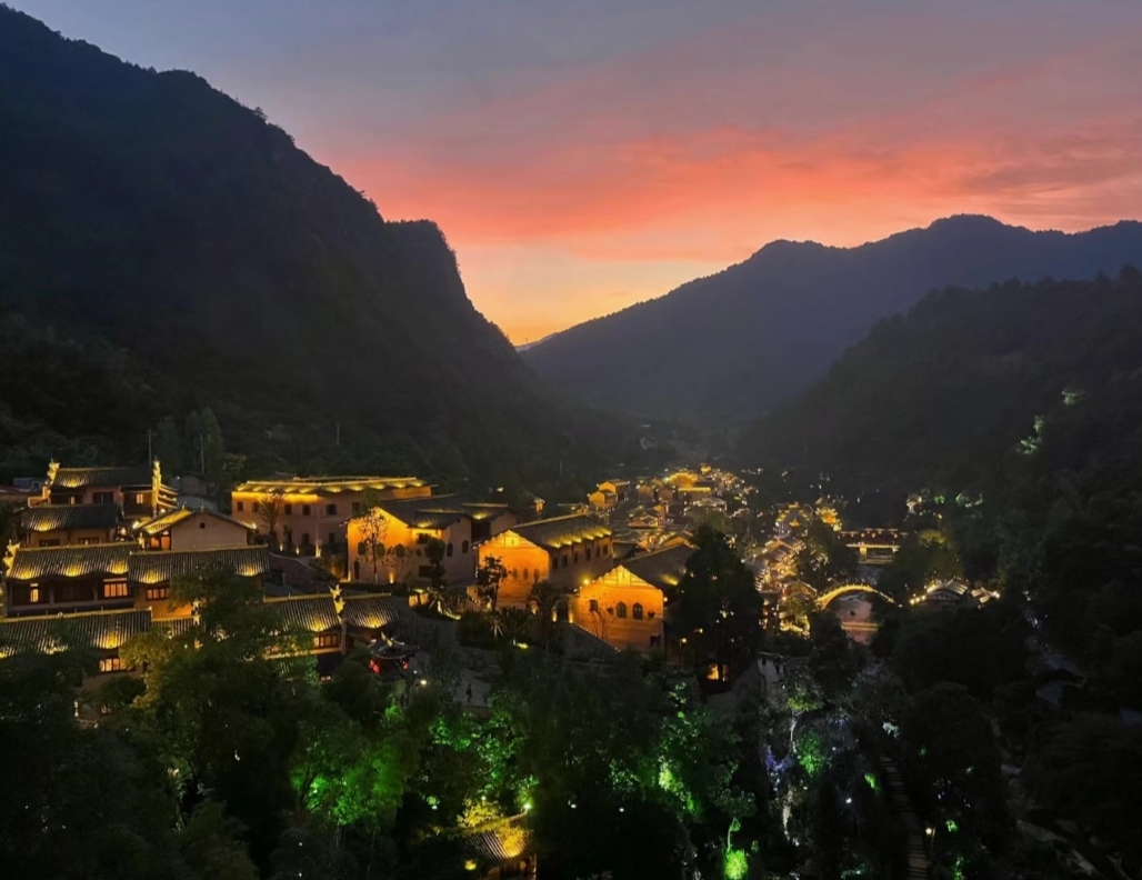 多少人不知道，江西27亿的古镇，南昌自驾3.5h，3秒梦回苍兰诀