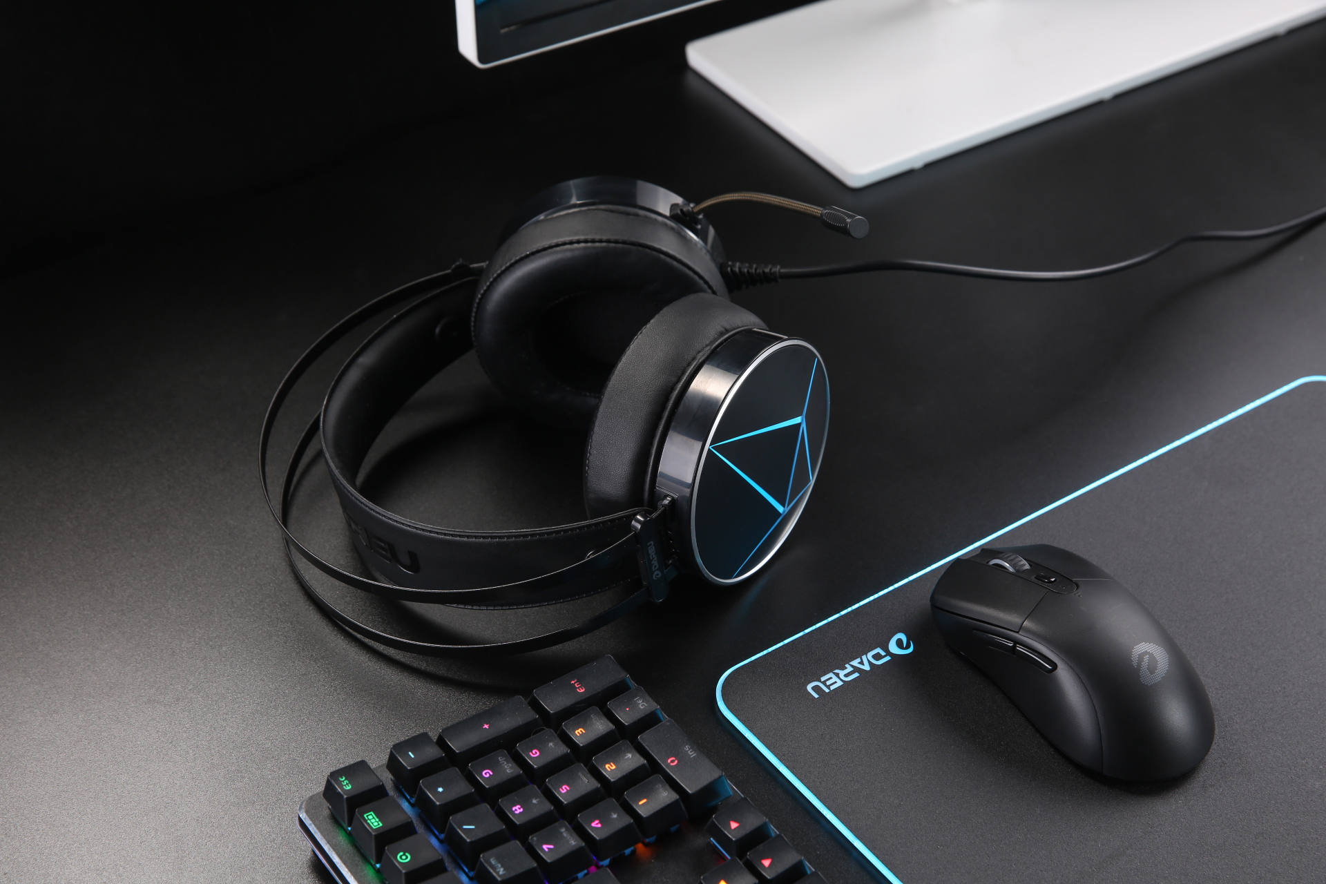 618性价比笔记本电脑推荐,电脑外设推荐和价格