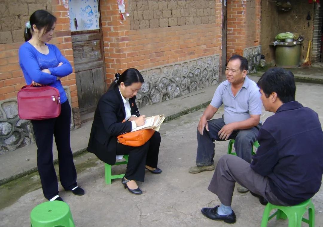 乡镇公务员真的不好考吗,乡镇公务员真的值得吗