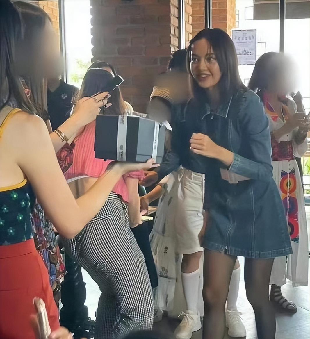 十大女星化妆前后对比,女星的素颜差距能有多大杨幂