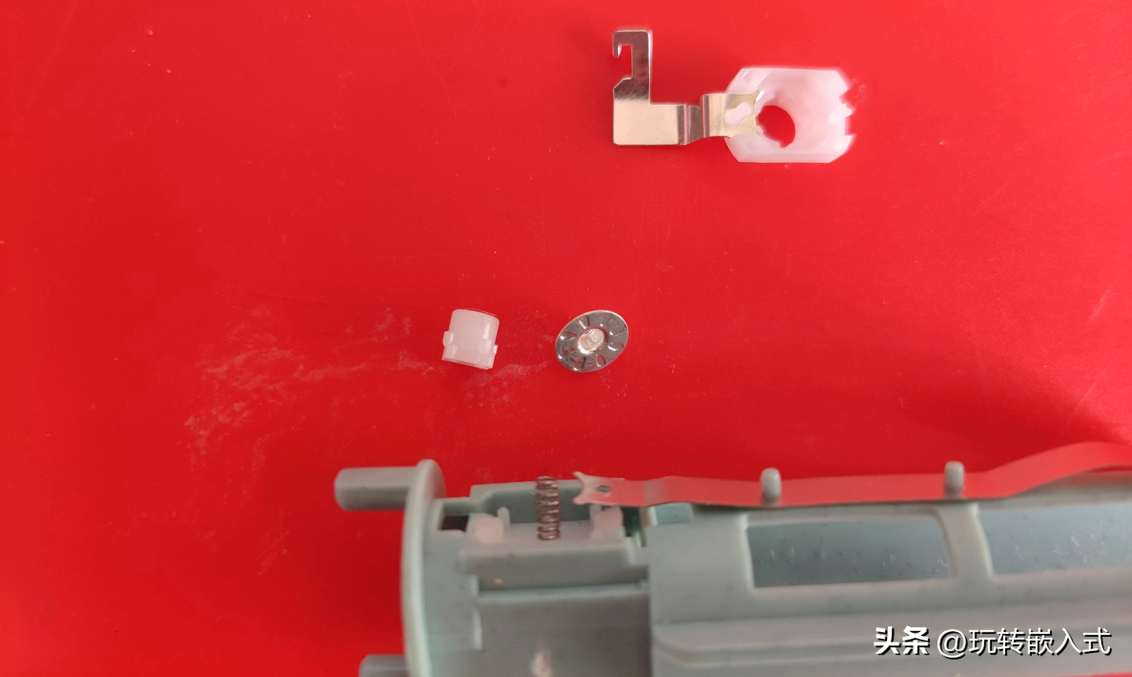 电动牙刷到底值不值得购买,电动牙刷高低价智商税