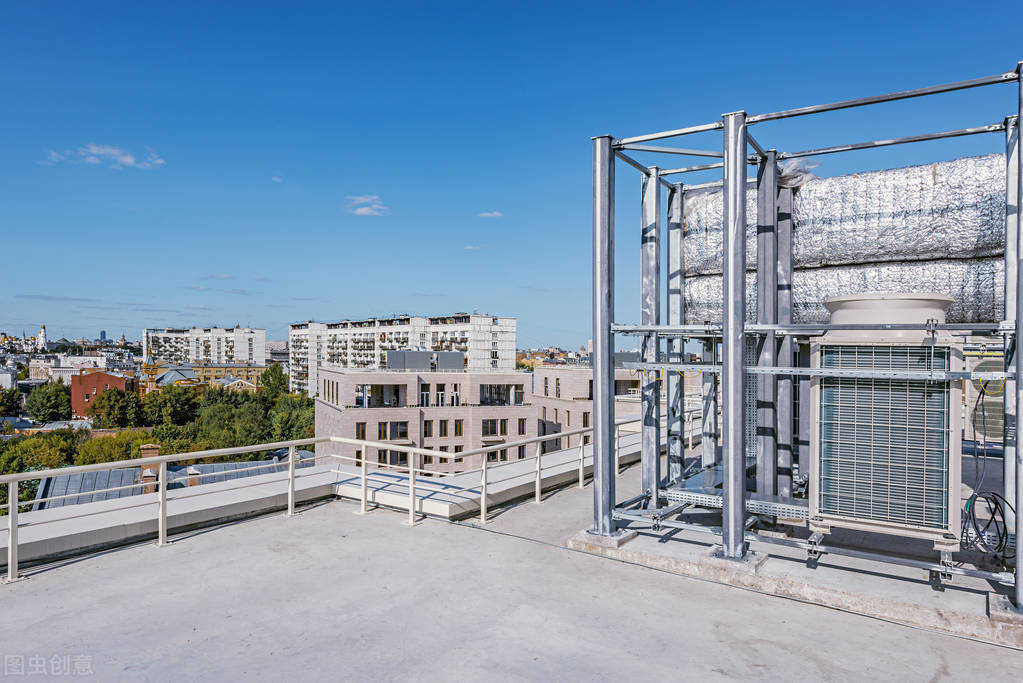 楼顶漏雨一定要动用维修基金吗,一楼楼顶漏雨重新做防水合法吗