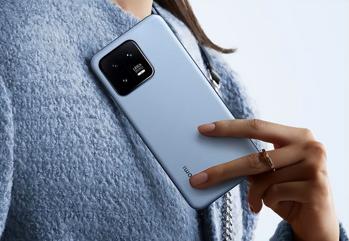 目前选国产机还是苹果手机比较好,苹果手机到底买什么机最好