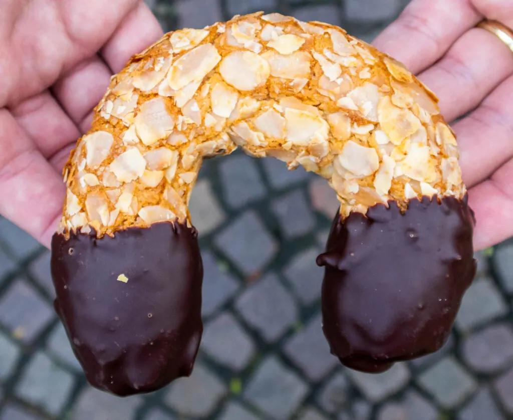 入口即化的甜点欧洲,100种无法抗拒食谱