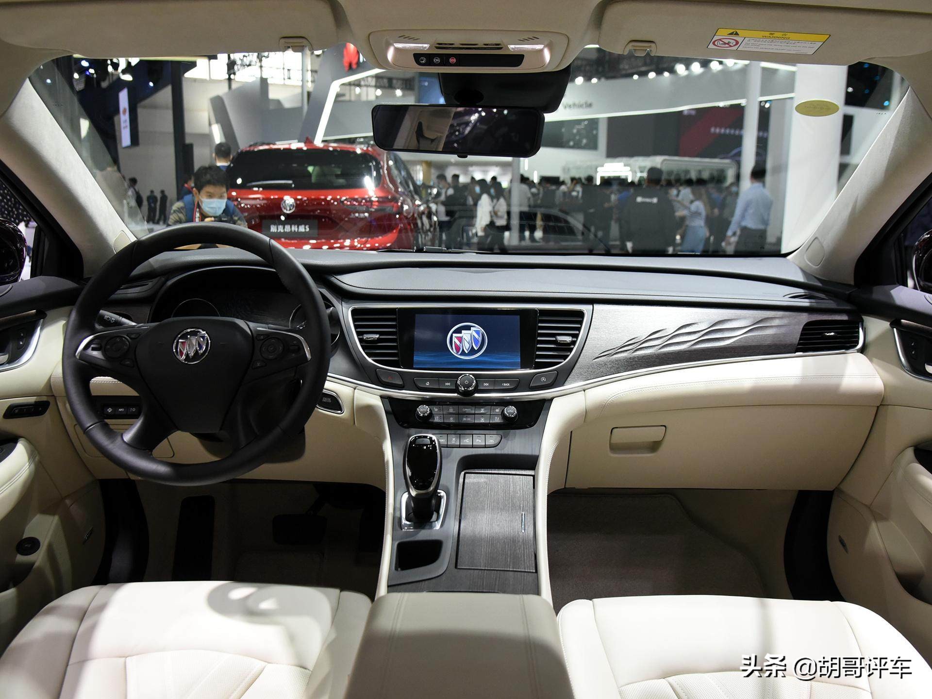 君越新款内饰改装高级感,豪华大屏导航