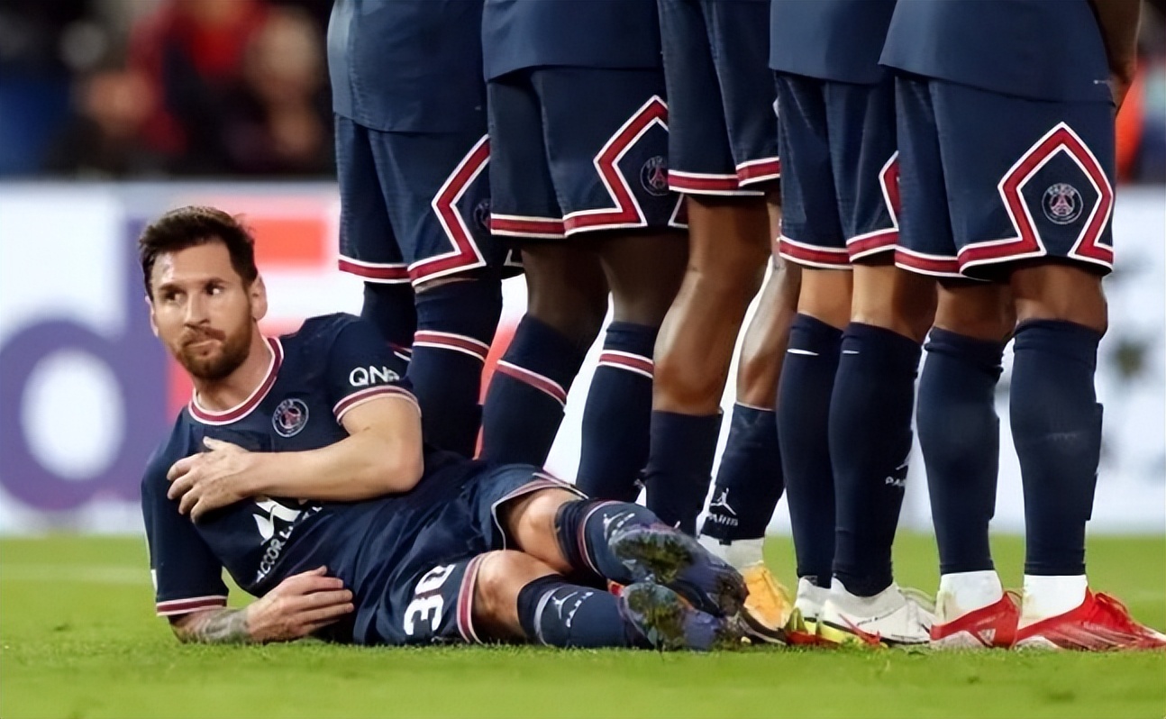 梅西是侏儒症患者吗,梅西身高侏儒症