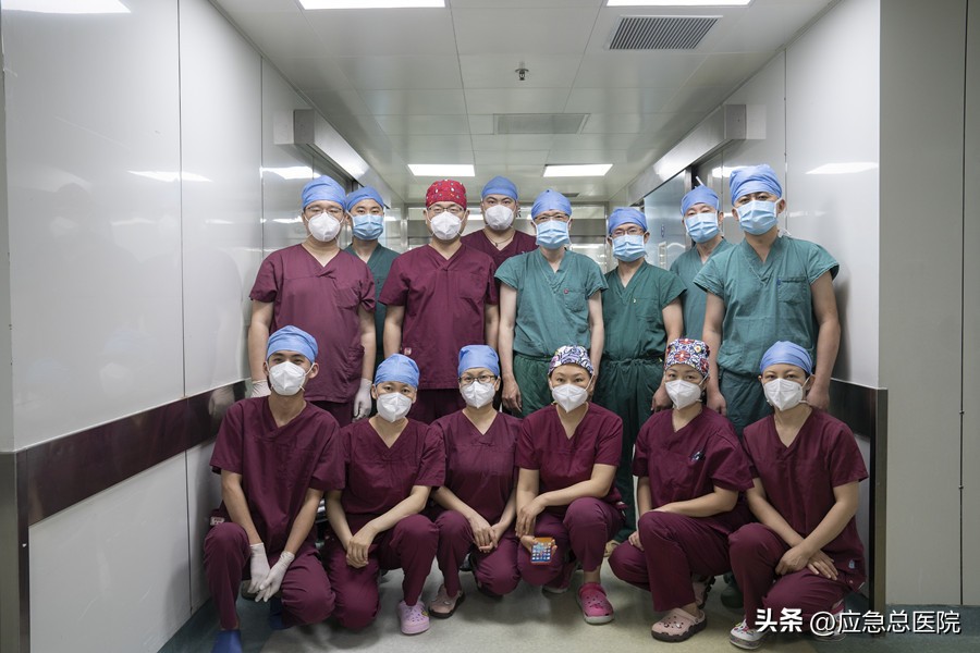 点赞!陈静瑜率胸外科团队为七旬肺癌患者施手术迎来希望的曙光