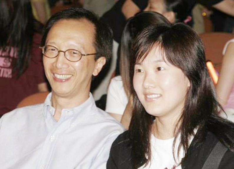 跳水女王伏明霞发福明显,跳水皇后伏明霞吉尼斯世界纪录