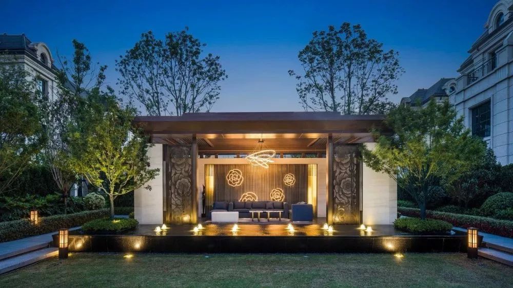 灿辉晶典1733到虹桥高铁,上海灿辉晶典1733周边交通