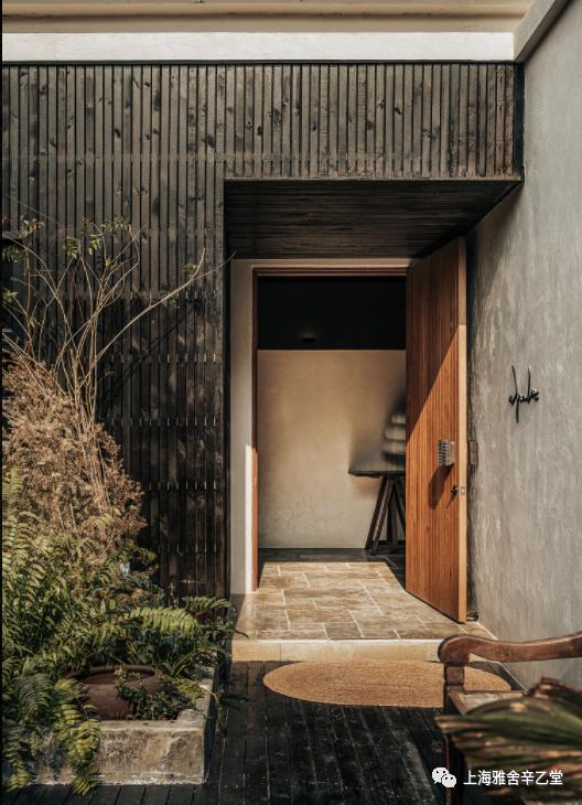 上海雅舍辛乙堂—消费者怎样鉴定木门的好坏?