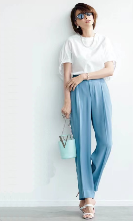 记住这些颜色搭配秒变高级感,哪几种颜色配色比较显高级感