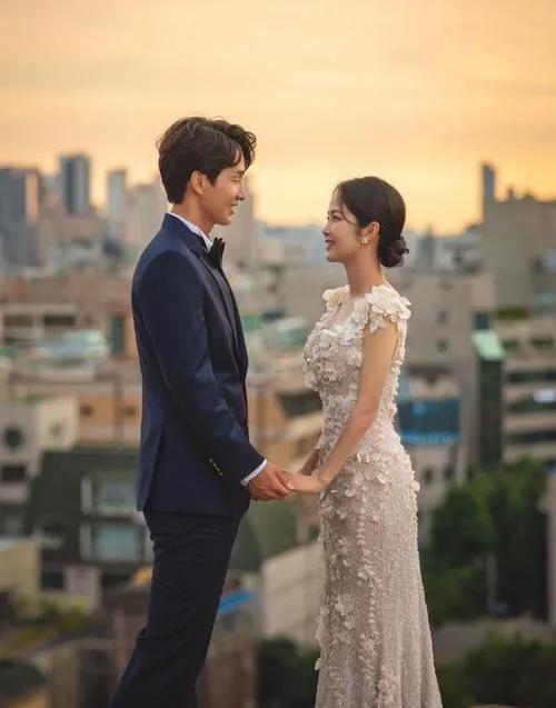 韩国女足7号李玟娥颜值,韩国女足个人照片李玟娥