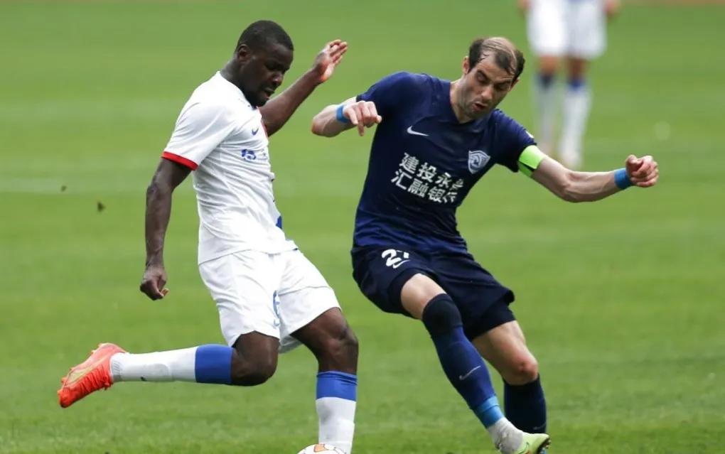 黄政宇泰山进球,黄政宇中超最佳球员