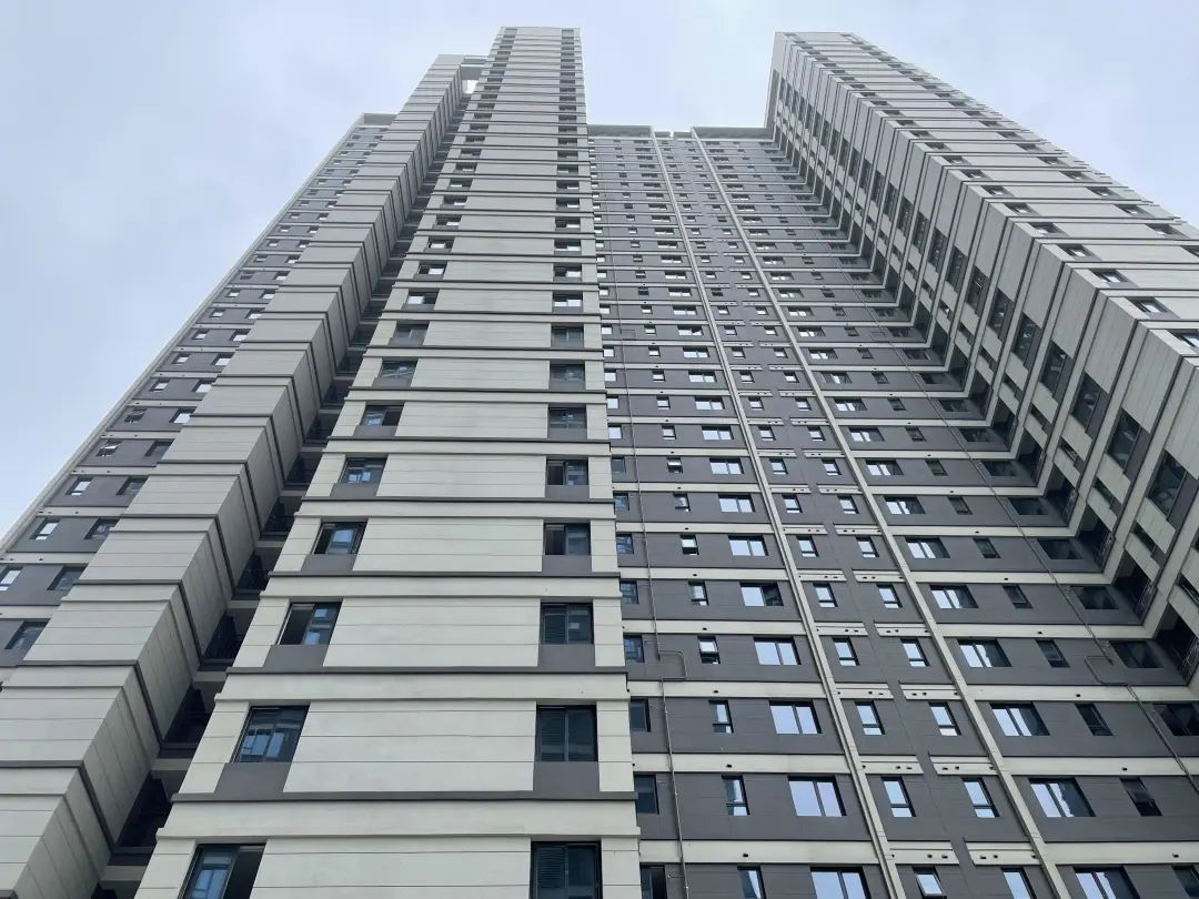 旭辉国宸府延期,房住不炒不等于房价不涨