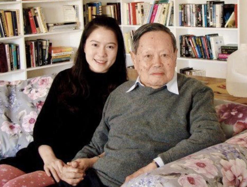 43岁翁帆和97岁杨振宁结婚了吗,翁帆和杨振宁多大岁数结婚