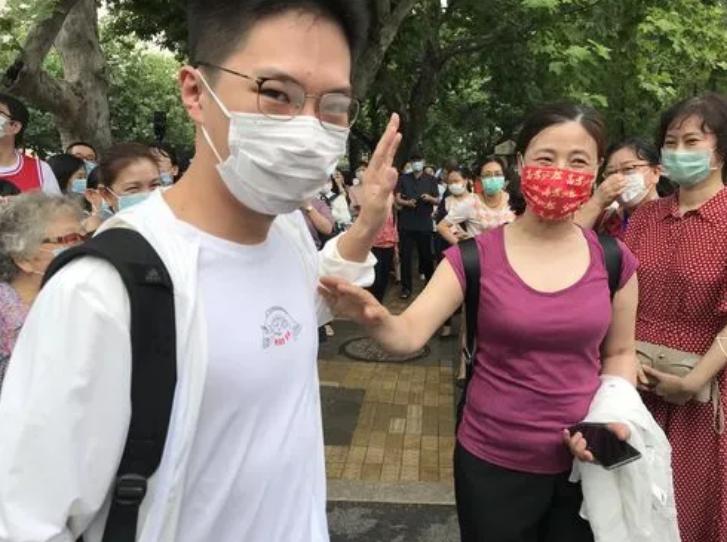 “我要是考砸了怎么办？”高三生紧张不已，父亲回答获赞无数