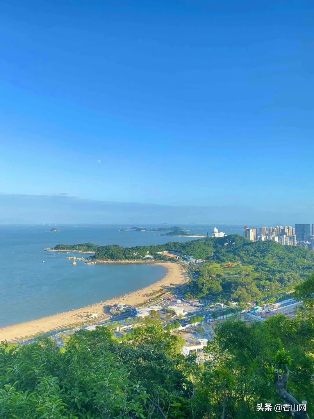 珠海香炉湾城市阳台索道,珠海景山索道观光缆车落日