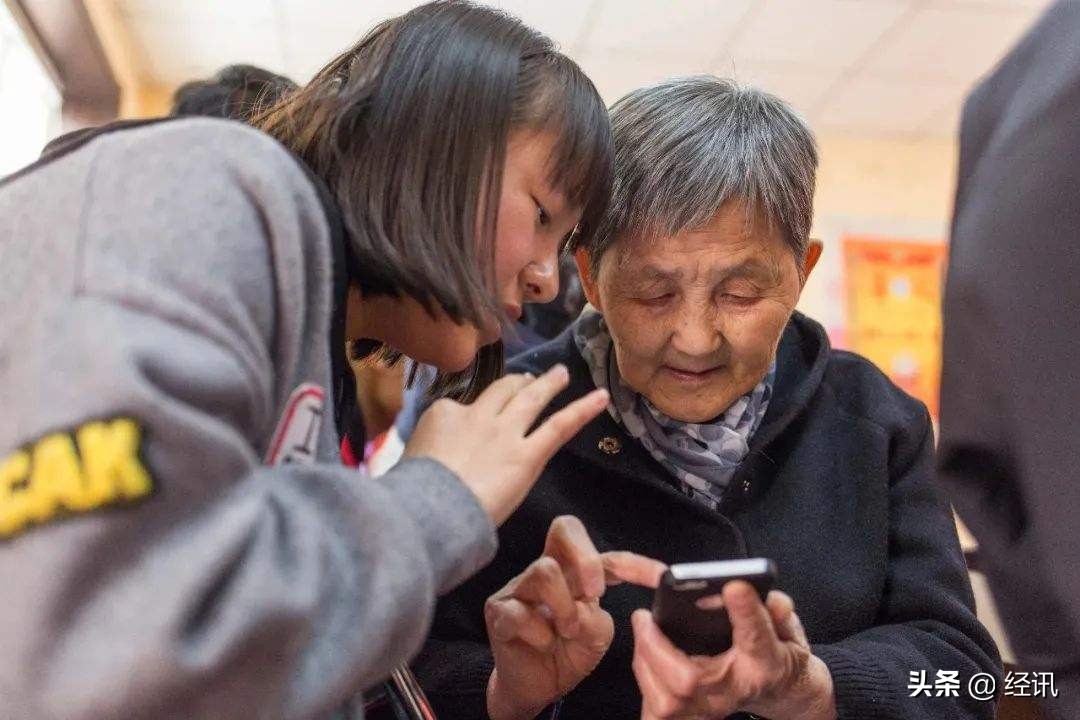 怎么查银行卡有没有开通短信通知,银行卡用短信方式得知开户行