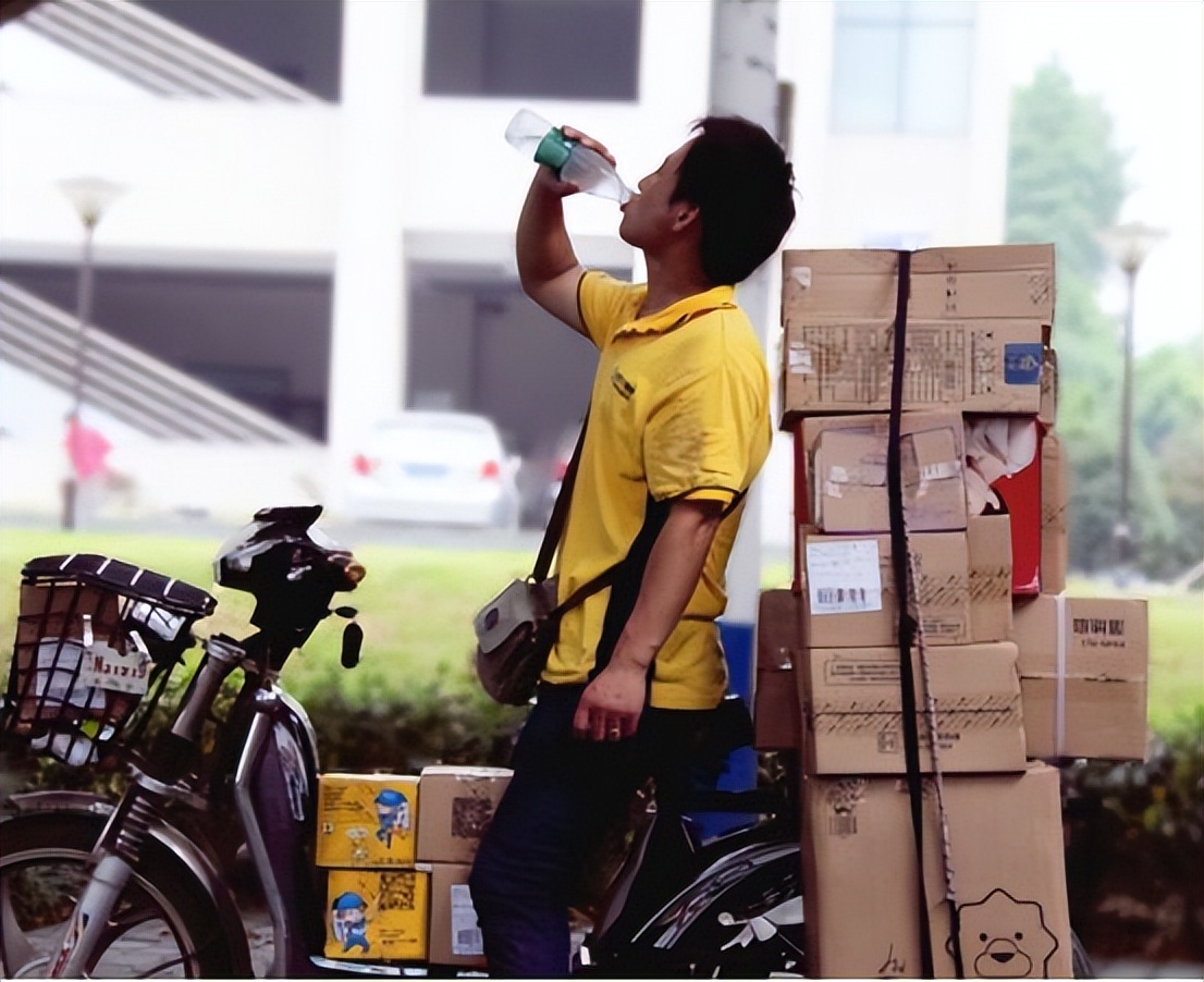 电商和快递入职哪个行业好,电商快递是什么职业类别