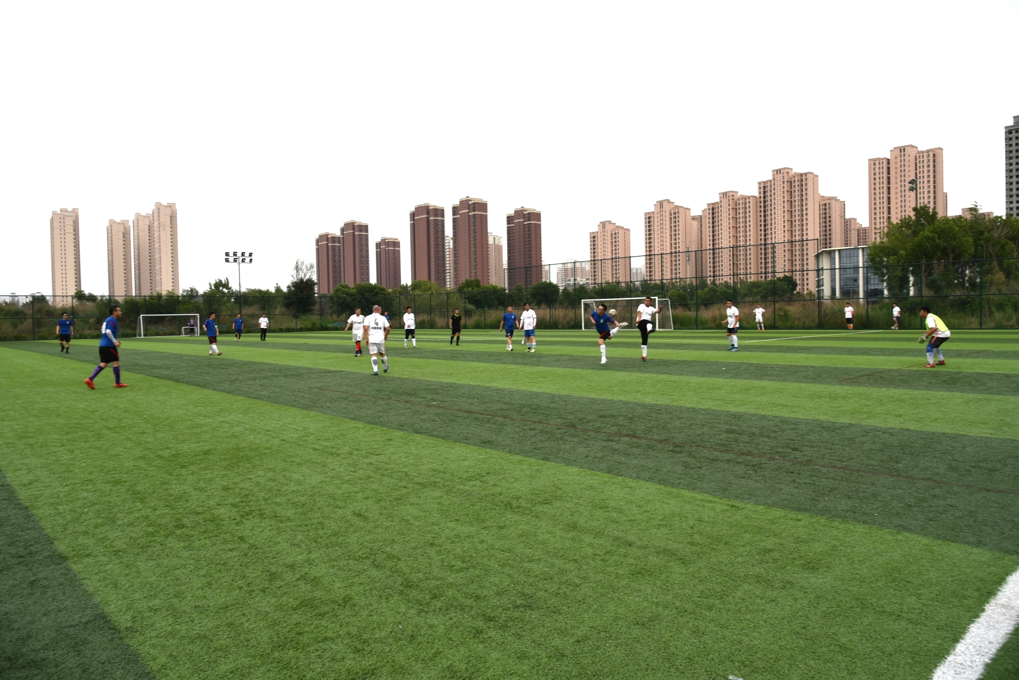 左树声天津队踢球视频,天津足球名将左树声现状