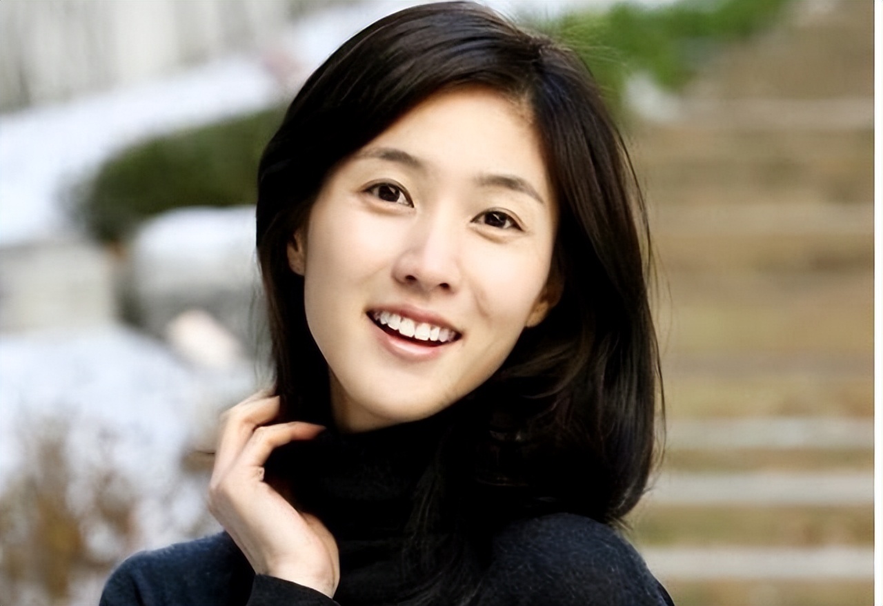 从李富真到蔡天凤，盘点那些选择穷小子的白富美