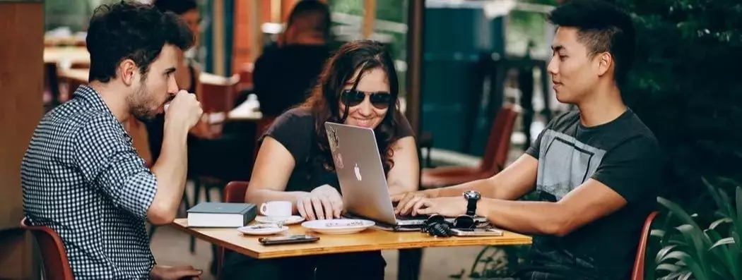 香港英国留学,英国留学pk香港留学