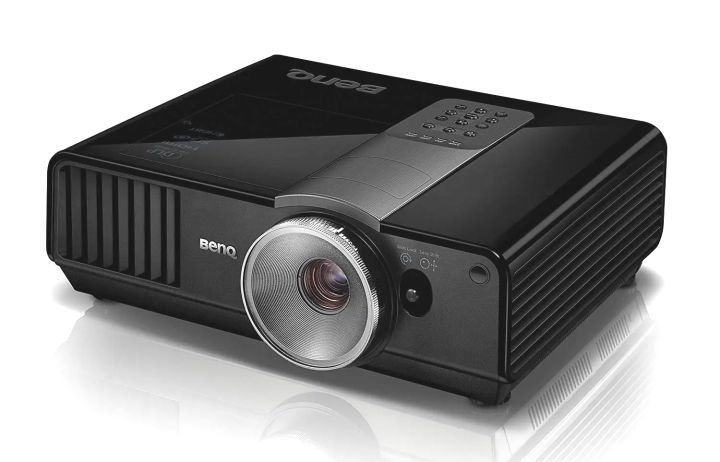 投影仪当贝坚果极米哪个性价比高,坚果n1sultra4k三色激光投影仪