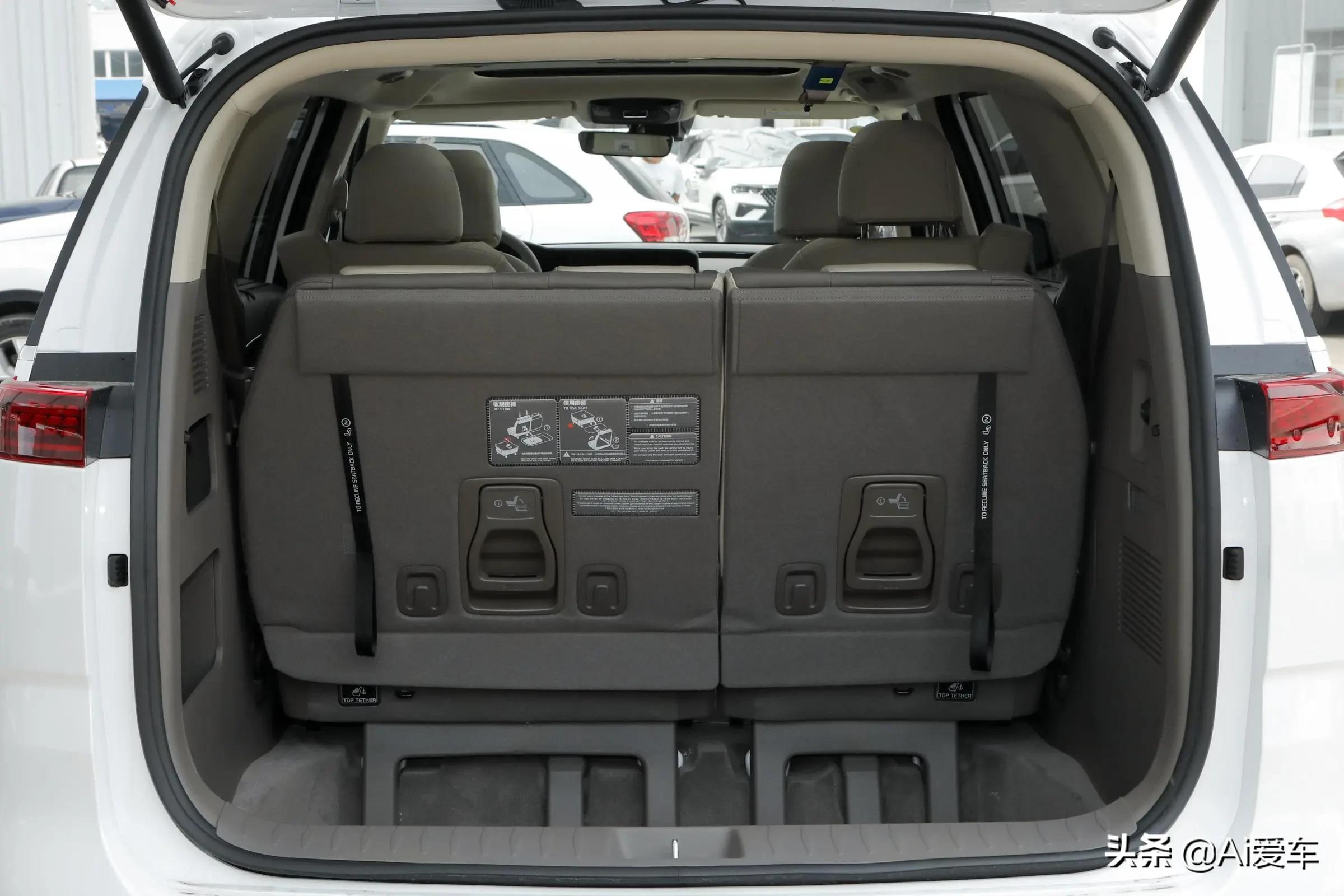 起亚嘉华国产mpv2020款高顶,最新款顶配起亚嘉华mpv