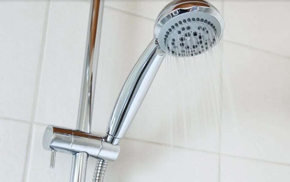 燃气热水器和电热水器哪个好2020,燃气热水器和电热水器怎么选