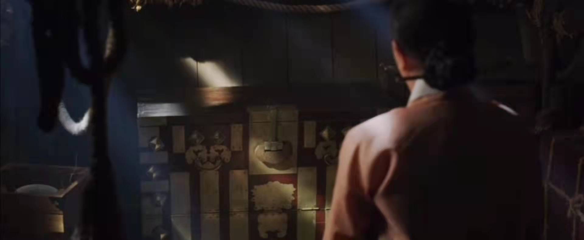 王国韩国丧尸片第一季讲了什么,王国丧尸片韩国版名字