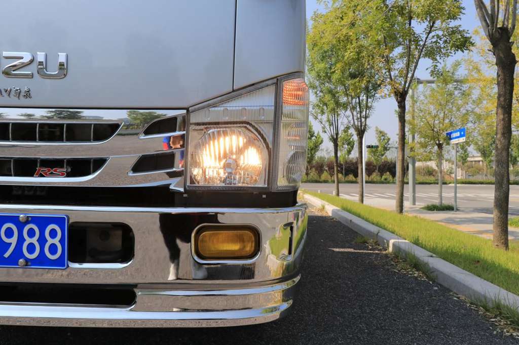 庆铃轻卡4米2m600改装,庆铃轻卡改装