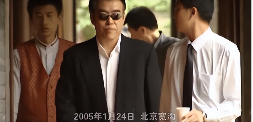 陈凯歌为何弃倪萍选陈红,陈红回应插足陈凯歌与倪萍事件