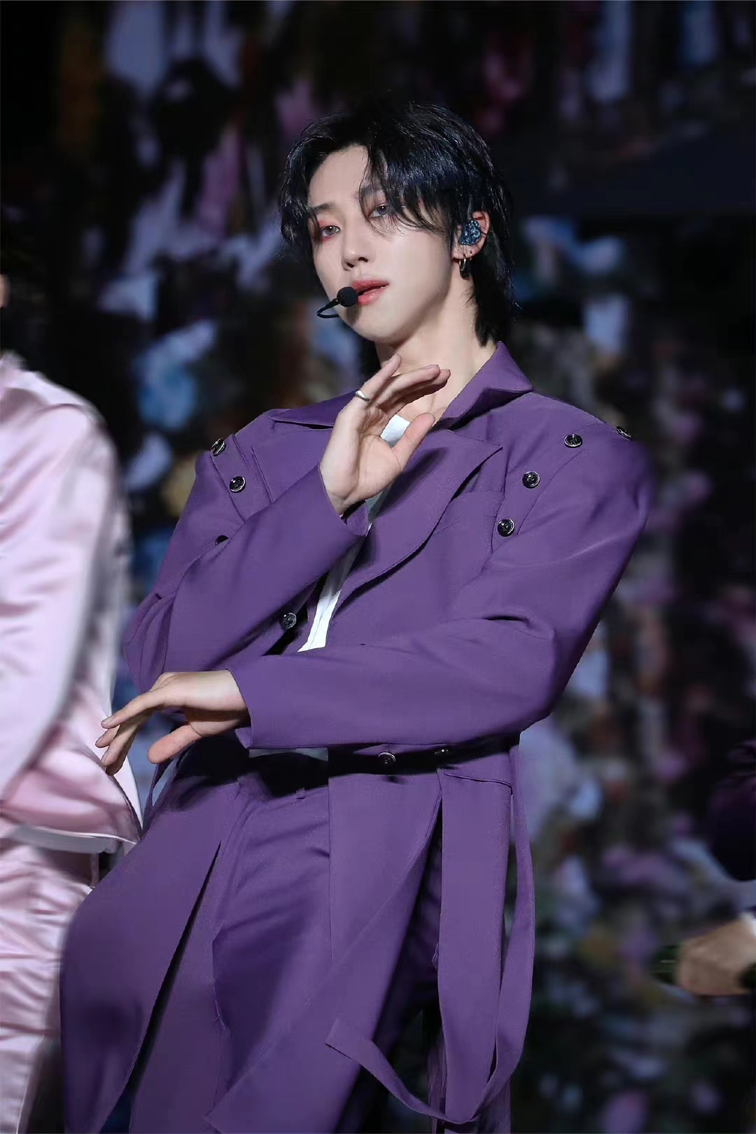 鎷掔粷鍑哄腑棰佸鍏哥ぜ,鎷掔粷涓婂彴棰佸浜嬩欢