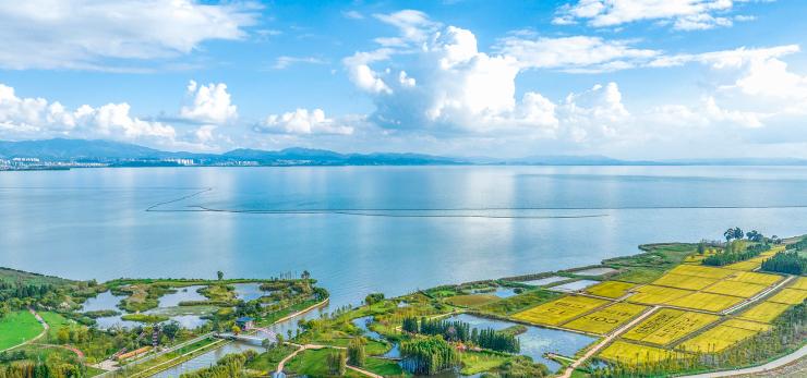 老挝*民报人**网站刊文盛赞昆明已成为世界向往之城