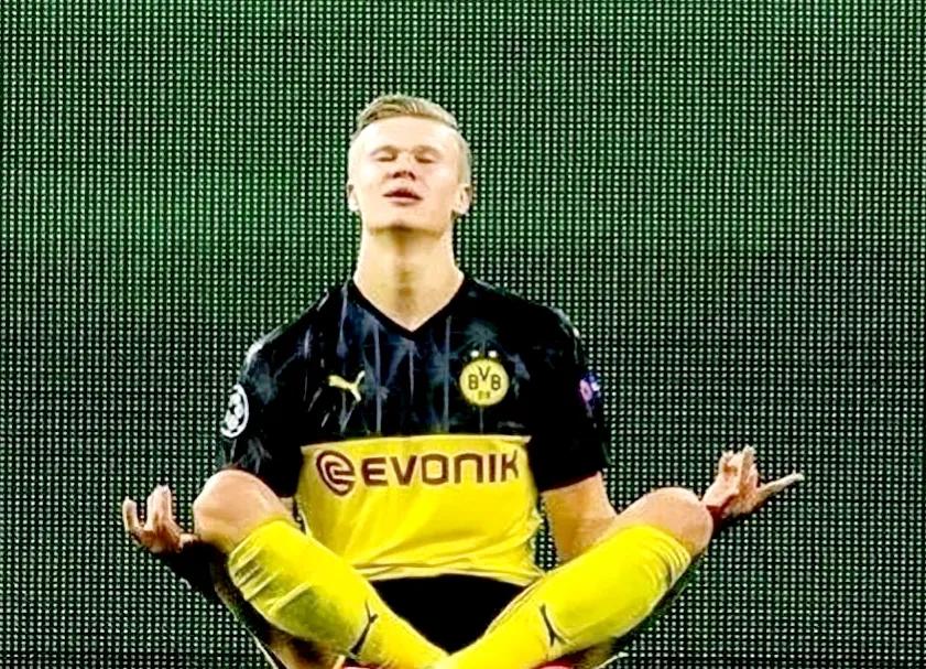 迪马利亚进球庆祝动作有哪些,足球场上那些进球后的庆祝动作