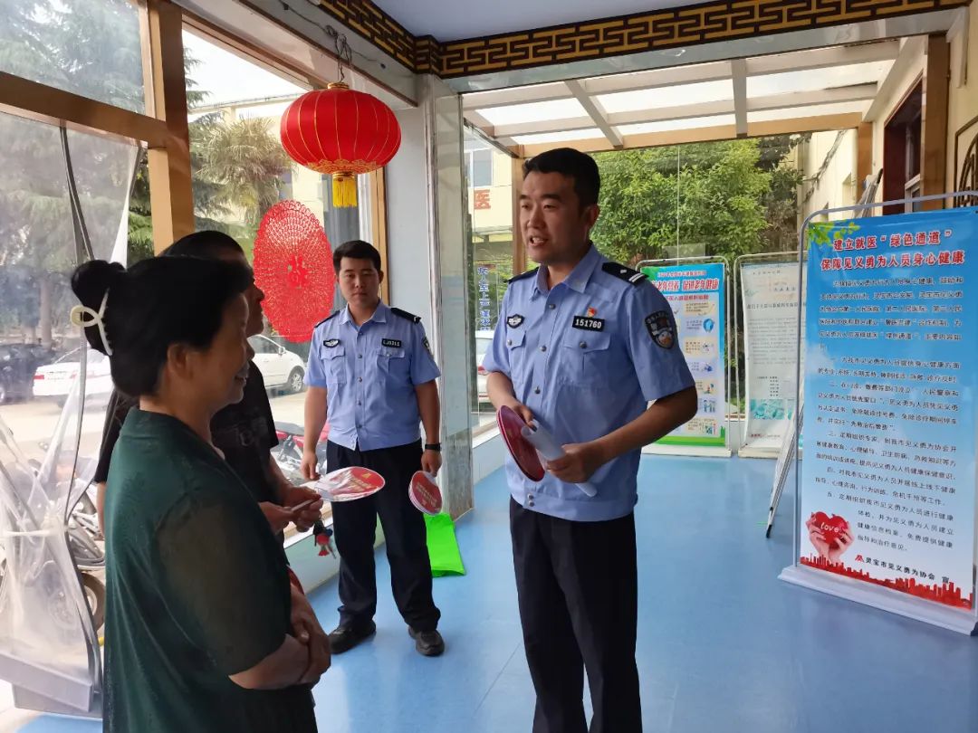 季度之星代表发言,季度之星奖牌