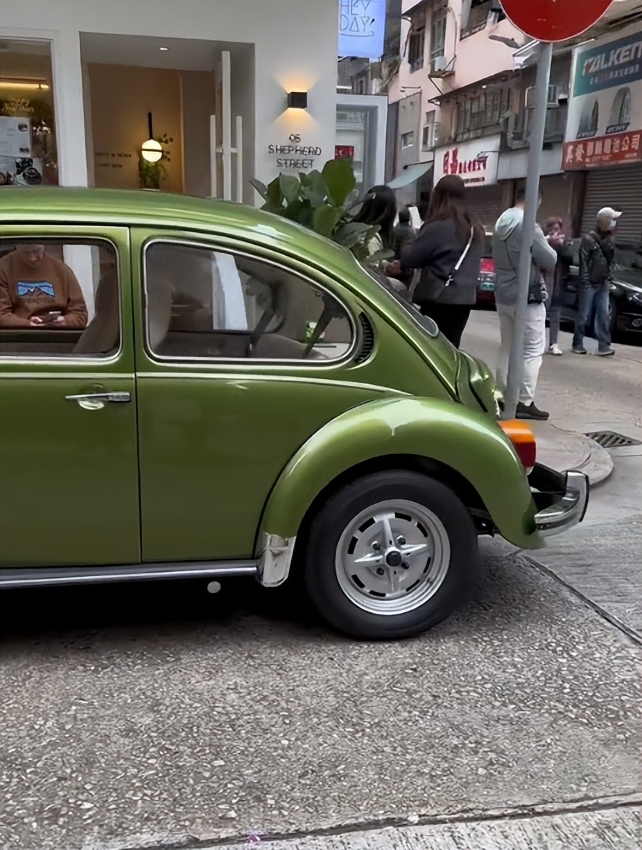 大众甲壳虫老款敞篷版,港风vintage复古