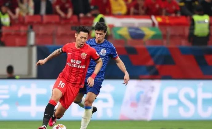 京鲁大战vs上海德比,京鲁大战中超第20轮