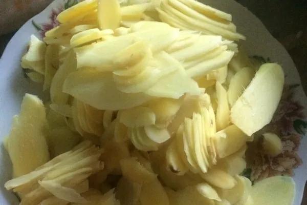 立夏过后姜怎么吃驱寒,立夏后多吃这四种蔬菜