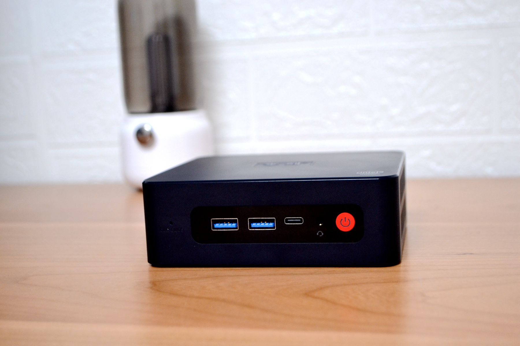 迷你台式机代替笔记本,迷你电脑改车载主机