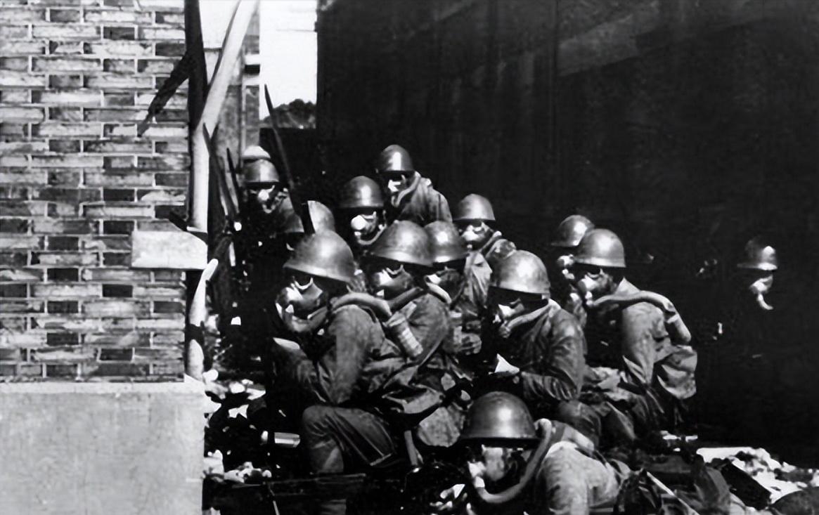 经典老照片奥巴马,奥巴马年轻篮球照片