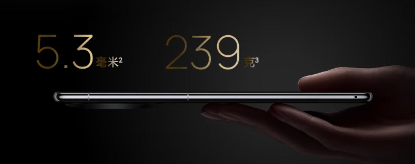 灵魂拷问“折叠屏是否好用”上热搜，是花钱买享受，还是找罪受？