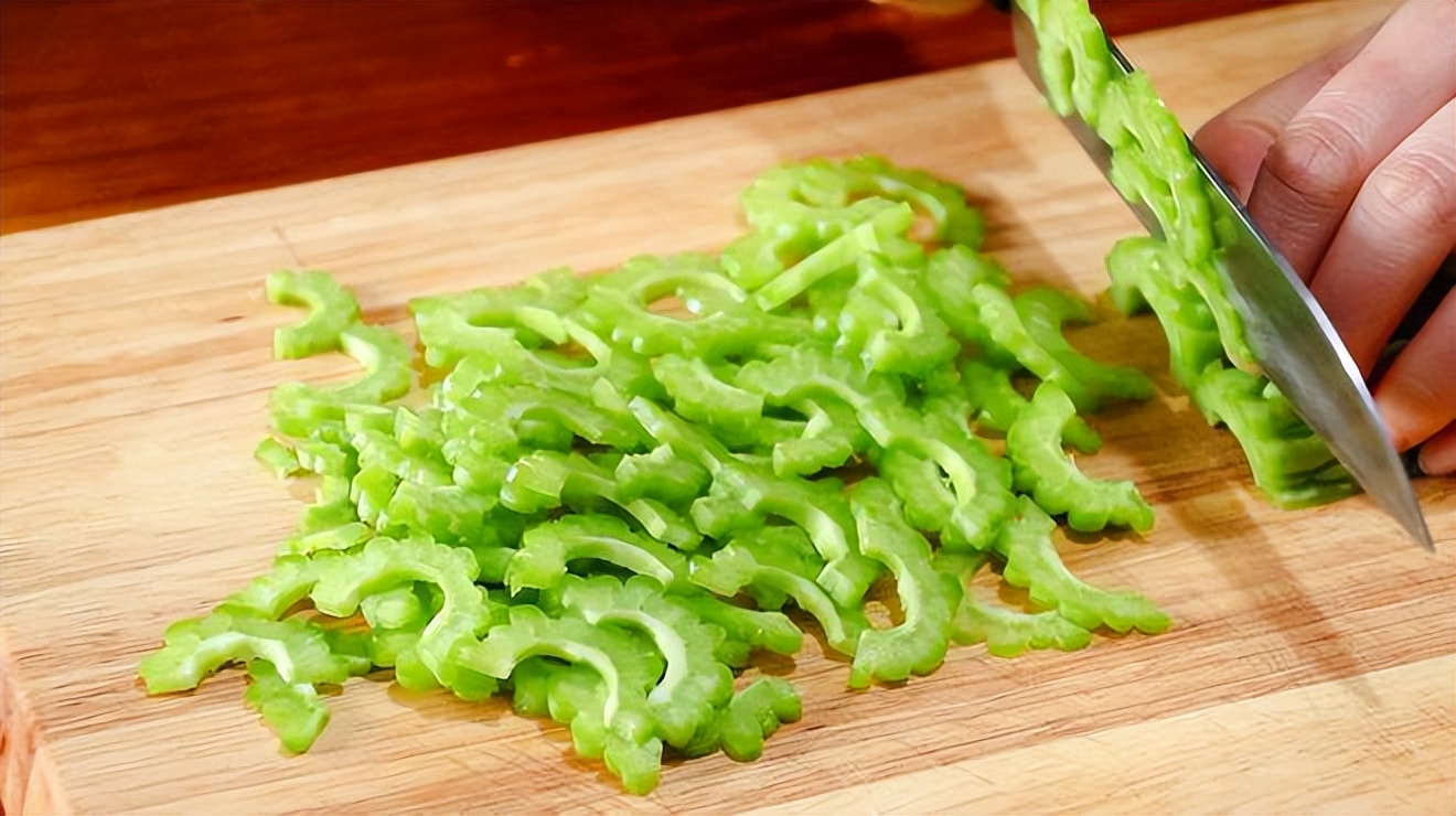 冬天最护肝养肝的食物,冬季养肝少吃这几种食物