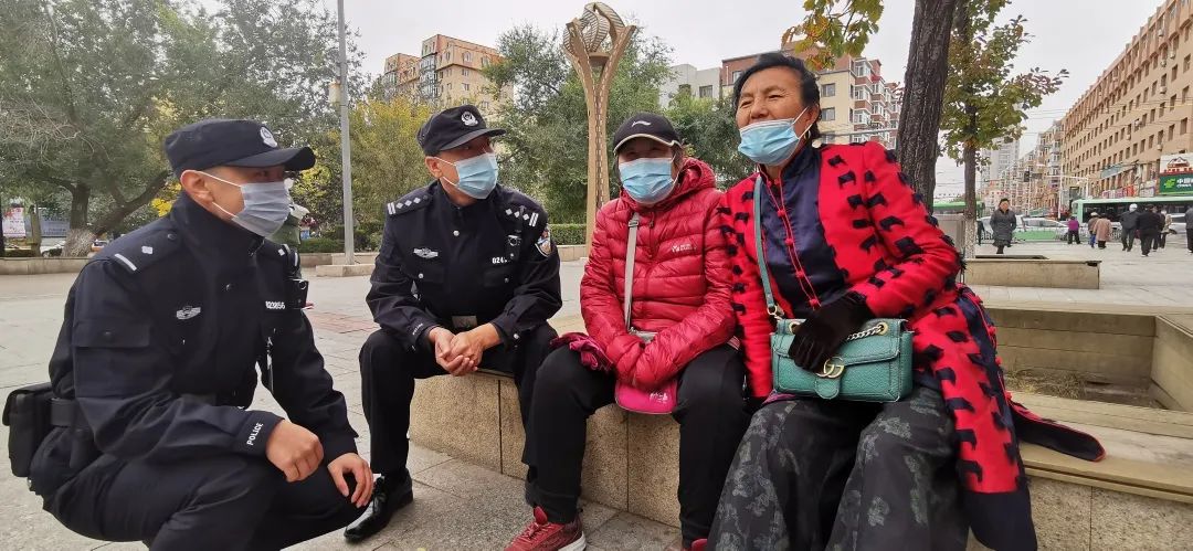 公安智慧警务让便民利民更接地气,派出所社区警务室服务群众模式